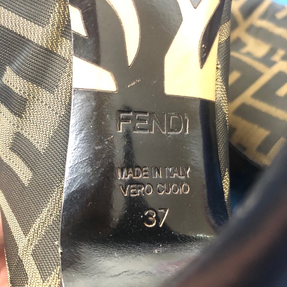 Fendi - Picture 5 of 6